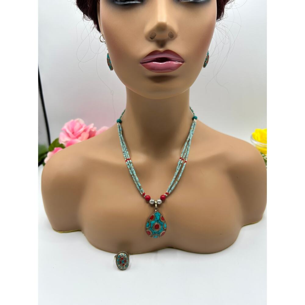 Turquoise and Red Beaded Pendant Necklace and Earrings Set